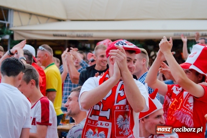 Zdjęcie w galerii na portalu naszraciborz.pl: Kto wygra? Polska czy Niemcy? Mecz do obejrzenia w strefie kibica i...  wiadomości z regionu