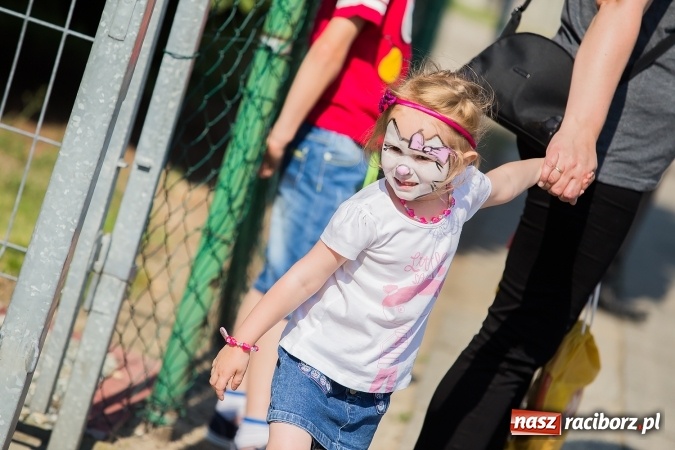 Zdjęcie w galerii na portalu naszraciborz.pl: Bieg o Puchar Burmistrza podczas festynu w Borucinie wiadomości z regionu