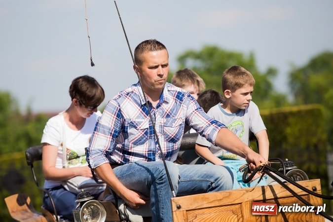 Zdjęcie w galerii na portalu naszraciborz.pl: Bieg o Puchar Burmistrza podczas festynu w Borucinie wiadomości z regionu