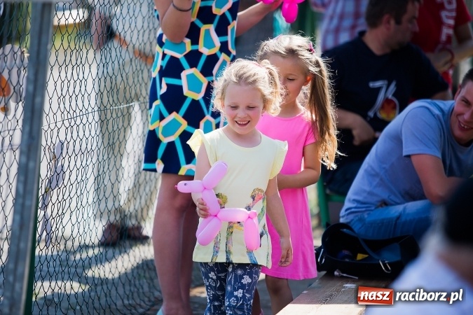 Zdjęcie w galerii na portalu naszraciborz.pl: Bieg o Puchar Burmistrza podczas festynu w Borucinie wiadomości z regionu