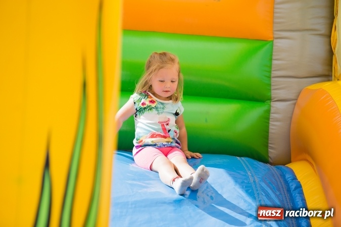 Zdjęcie w galerii na portalu naszraciborz.pl: Bieg o Puchar Burmistrza podczas festynu w Borucinie wiadomości z regionu