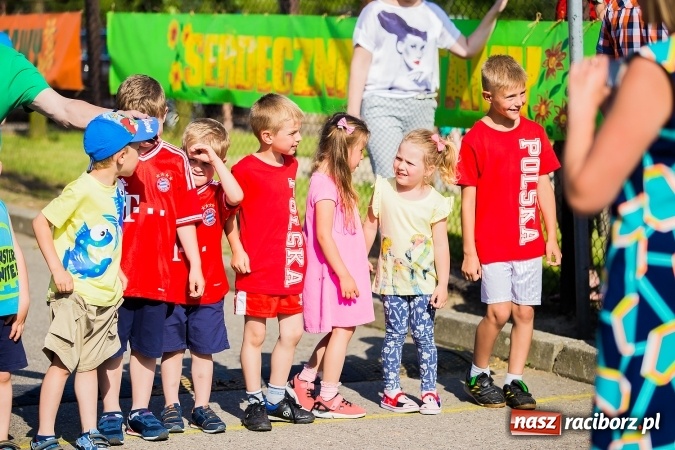 Zdjęcie w galerii na portalu naszraciborz.pl: Bieg o Puchar Burmistrza podczas festynu w Borucinie wiadomości z regionu