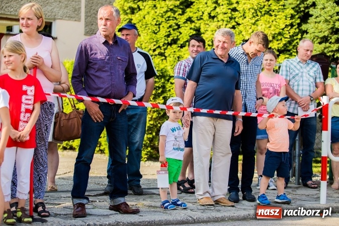Zdjęcie w galerii na portalu naszraciborz.pl: Bieg o Puchar Burmistrza podczas festynu w Borucinie wiadomości z regionu