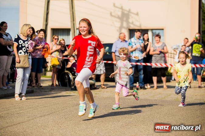 Zdjęcie w galerii na portalu naszraciborz.pl: Bieg o Puchar Burmistrza podczas festynu w Borucinie wiadomości z regionu