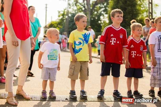 Zdjęcie w galerii na portalu naszraciborz.pl: Bieg o Puchar Burmistrza podczas festynu w Borucinie wiadomości z regionu