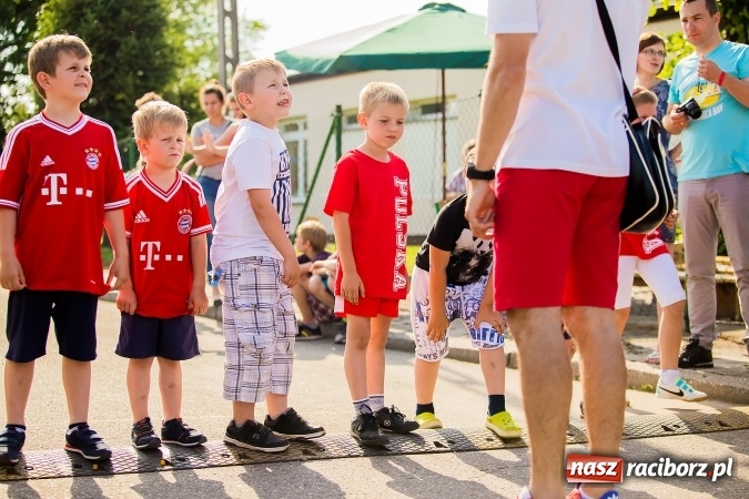 Zdjęcie w galerii na portalu naszraciborz.pl: Bieg o Puchar Burmistrza podczas festynu w Borucinie wiadomości z regionu