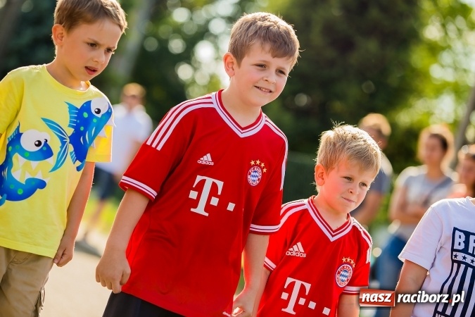 Zdjęcie w galerii na portalu naszraciborz.pl: Bieg o Puchar Burmistrza podczas festynu w Borucinie wiadomości z regionu