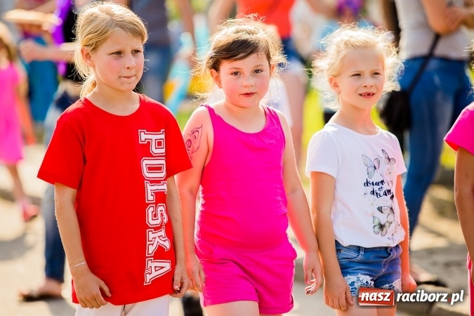 Zdjęcie w galerii na portalu naszraciborz.pl: Bieg o Puchar Burmistrza podczas festynu w Borucinie wiadomości z regionu
