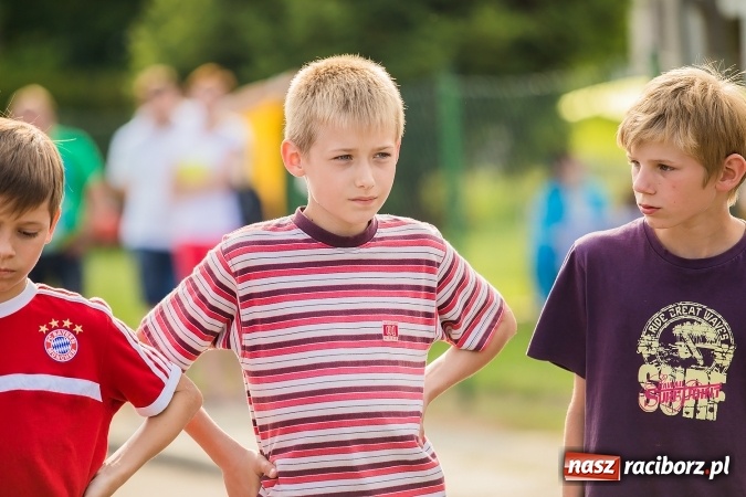 Zdjęcie w galerii na portalu naszraciborz.pl: Bieg o Puchar Burmistrza podczas festynu w Borucinie wiadomości z regionu