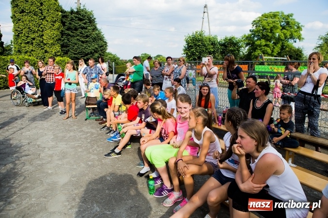Zdjęcie w galerii na portalu naszraciborz.pl: Bieg o Puchar Burmistrza podczas festynu w Borucinie wiadomości z regionu