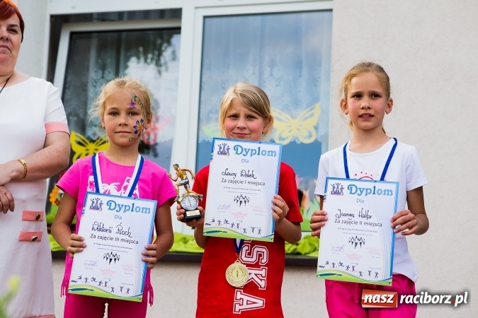 Zdjęcie w galerii na portalu naszraciborz.pl: Bieg o Puchar Burmistrza podczas festynu w Borucinie wiadomości z regionu