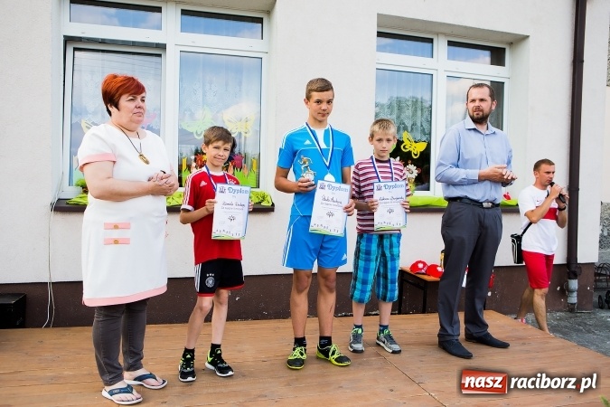 Zdjęcie w galerii na portalu naszraciborz.pl: Bieg o Puchar Burmistrza podczas festynu w Borucinie wiadomości z regionu