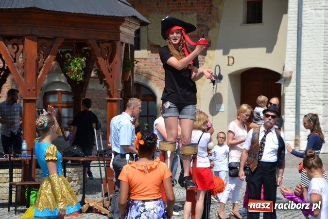 Zdjęcie w galerii na portalu naszraciborz.pl: Czym Nędza bogata! Trzeci rodzinny piknik na Zamku Piastowskim za nami  wiadomości z regionu