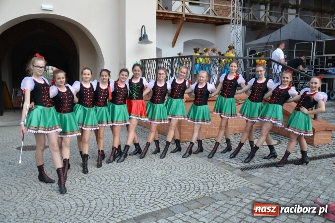 Zdjęcie w galerii na portalu naszraciborz.pl: Czym Nędza bogata! Trzeci rodzinny piknik na Zamku Piastowskim za nami  wiadomości z regionu