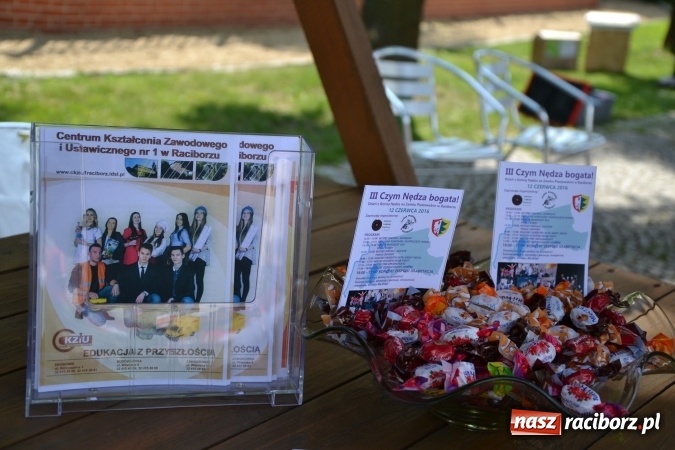 Zdjęcie w galerii na portalu naszraciborz.pl: Czym Nędza bogata! Trzeci rodzinny piknik na Zamku Piastowskim za nami  wiadomości z regionu