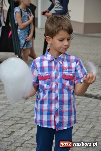 Zdjęcie w galerii na portalu naszraciborz.pl: Czym Nędza bogata! Trzeci rodzinny piknik na Zamku Piastowskim za nami  wiadomości z regionu