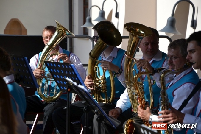 Zdjęcie w galerii na portalu naszraciborz.pl: Czym Nędza bogata! Trzeci rodzinny piknik na Zamku Piastowskim za nami  wiadomości z regionu
