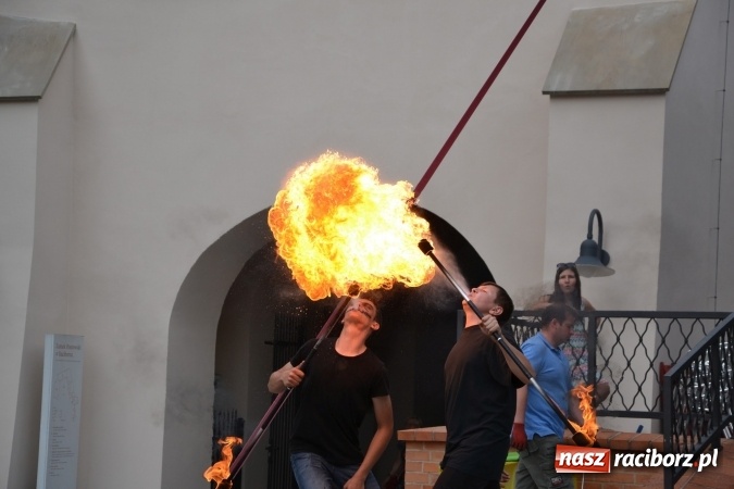 Zdjęcie w galerii na portalu naszraciborz.pl: Czym Nędza bogata! Trzeci rodzinny piknik na Zamku Piastowskim za nami  wiadomości z regionu