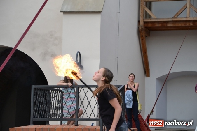 Zdjęcie w galerii na portalu naszraciborz.pl: Czym Nędza bogata! Trzeci rodzinny piknik na Zamku Piastowskim za nami  wiadomości z regionu