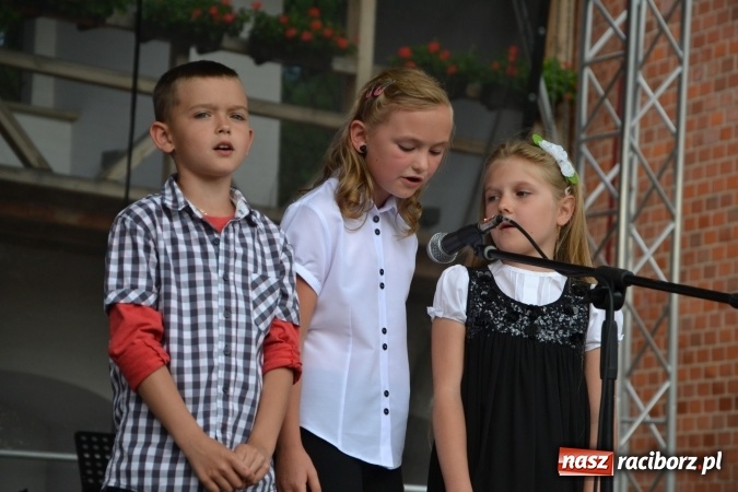 Zdjęcie w galerii na portalu naszraciborz.pl: Czym Nędza bogata! Trzeci rodzinny piknik na Zamku Piastowskim za nami  wiadomości z regionu