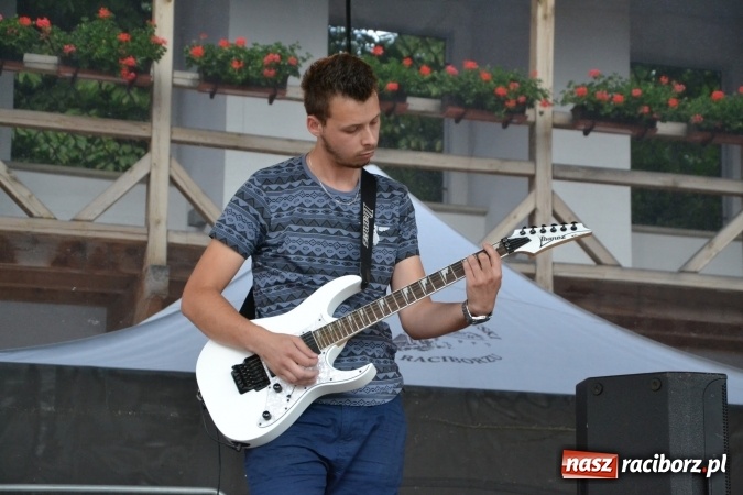 Zdjęcie w galerii na portalu naszraciborz.pl: Czym Nędza bogata! Trzeci rodzinny piknik na Zamku Piastowskim za nami  wiadomości z regionu