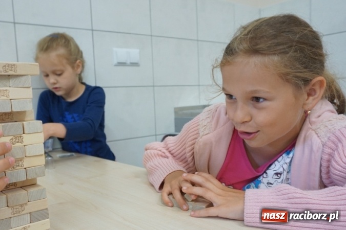 Zdjęcie w galerii na portalu naszraciborz.pl: Świetlica w Oborze już otwarta. To kolejny projekt obywatelski wiadomości z regionu