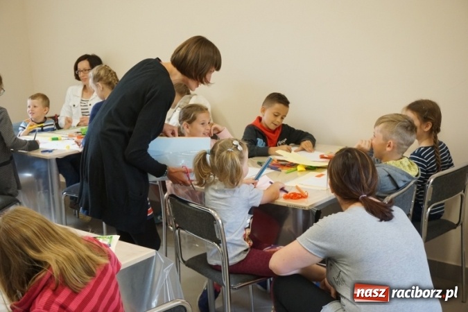 Zdjęcie w galerii na portalu naszraciborz.pl: Świetlica w Oborze już otwarta. To kolejny projekt obywatelski wiadomości z regionu