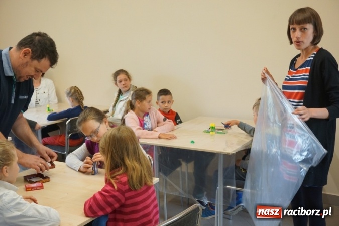 Zdjęcie w galerii na portalu naszraciborz.pl: Świetlica w Oborze już otwarta. To kolejny projekt obywatelski wiadomości z regionu