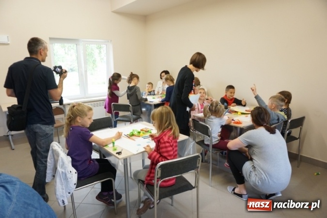 Zdjęcie w galerii na portalu naszraciborz.pl: Świetlica w Oborze już otwarta. To kolejny projekt obywatelski wiadomości z regionu