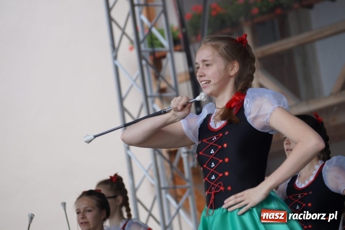 Zdjęcie w galerii na portalu naszraciborz.pl: Na bogato! Gmina Nędza promowała się na zamku  wiadomości z regionu