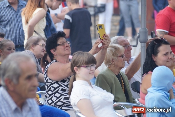 Zdjęcie w galerii na portalu naszraciborz.pl: Na bogato! Gmina Nędza promowała się na zamku  wiadomości z regionu