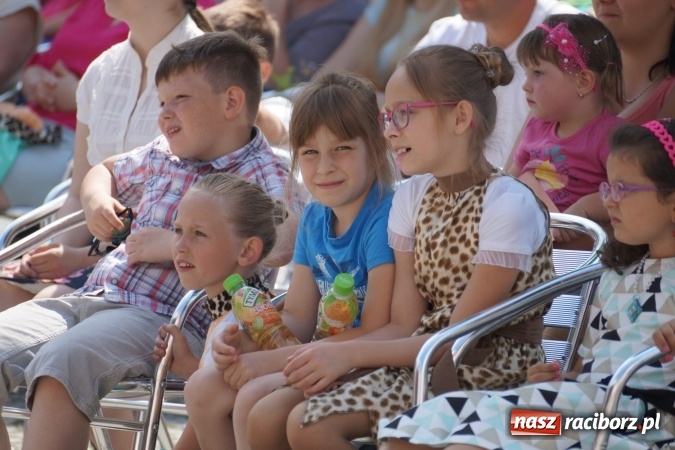 Zdjęcie w galerii na portalu naszraciborz.pl: Na bogato! Gmina Nędza promowała się na zamku  wiadomości z regionu