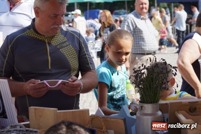Zdjęcie w galerii na portalu naszraciborz.pl: Na bogato! Gmina Nędza promowała się na zamku  wiadomości z regionu