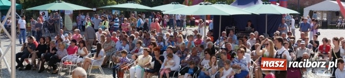 Zdjęcie w galerii na portalu naszraciborz.pl: Na bogato! Gmina Nędza promowała się na zamku  wiadomości z regionu