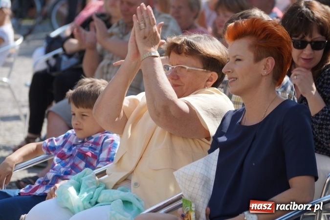 Zdjęcie w galerii na portalu naszraciborz.pl: Na bogato! Gmina Nędza promowała się na zamku  wiadomości z regionu