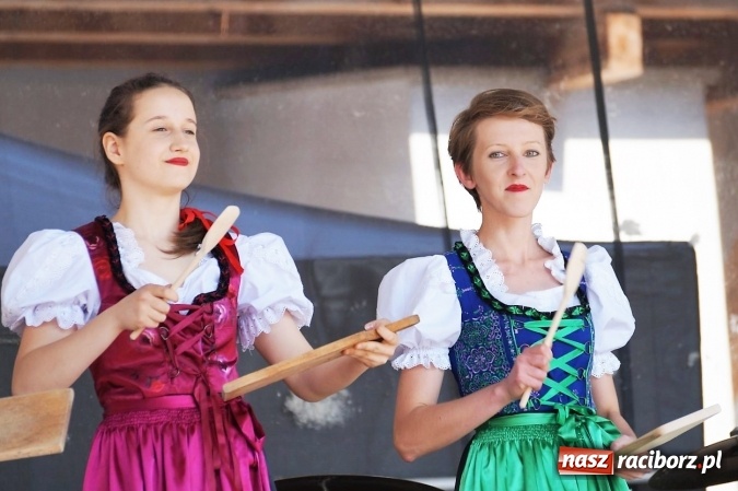 Zdjęcie w galerii na portalu naszraciborz.pl: Na bogato! Gmina Nędza promowała się na zamku  wiadomości z regionu