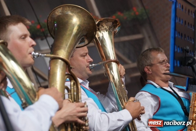 Zdjęcie w galerii na portalu naszraciborz.pl: Na bogato! Gmina Nędza promowała się na zamku  wiadomości z regionu