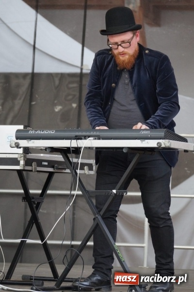 Zdjęcie w galerii na portalu naszraciborz.pl: Na bogato! Gmina Nędza promowała się na zamku  wiadomości z regionu