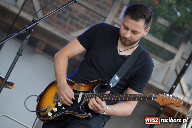 Zdjęcie w galerii na portalu naszraciborz.pl: Na bogato! Gmina Nędza promowała się na zamku  wiadomości z regionu