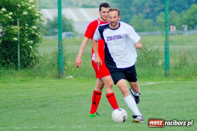 Zdjęcie w galerii na portalu naszraciborz.pl: Płonia-Pstrążna: Do zwycięstwa zabrakło niewiele wiadomości z regionu