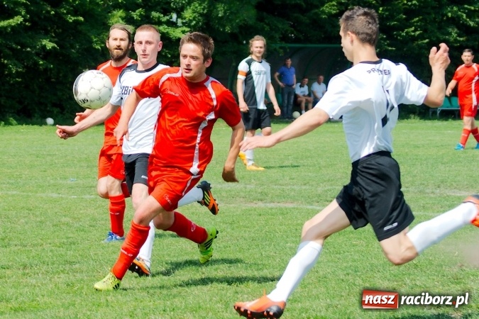 Zdjęcie w galerii na portalu naszraciborz.pl: Płonia-Pstrążna: Do zwycięstwa zabrakło niewiele wiadomości z regionu