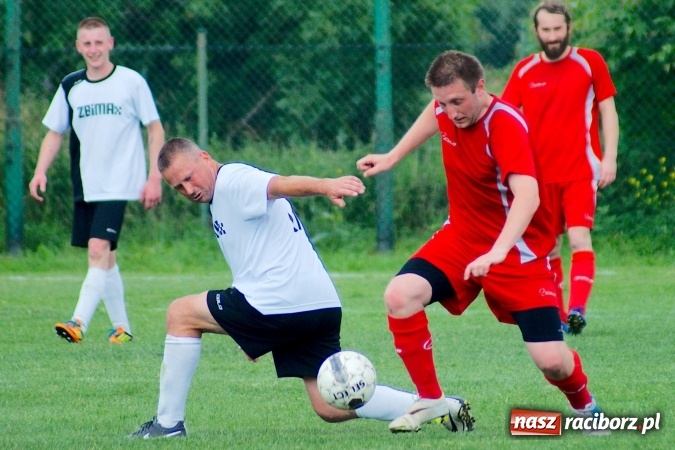 Zdjęcie w galerii na portalu naszraciborz.pl: Płonia-Pstrążna: Do zwycięstwa zabrakło niewiele wiadomości z regionu