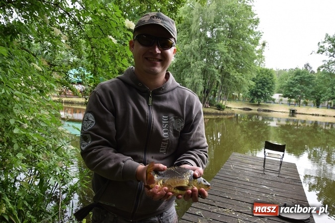 Zdjęcie w galerii na portalu naszraciborz.pl: Zawody wędkarskie w Szymocicach  wiadomości z regionu