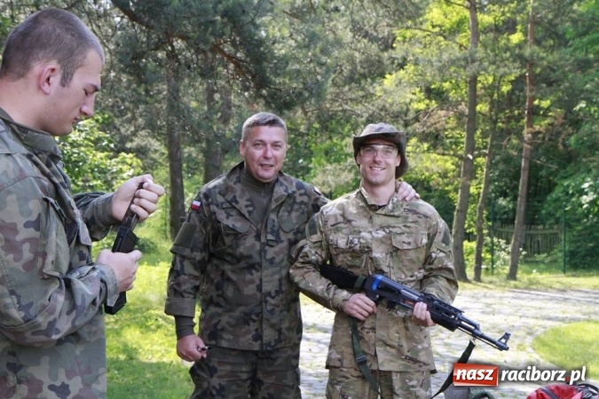 Zdjęcie w galerii na portalu naszraciborz.pl: Mundurowcy z ZSOMS na obozie szkoleniowym  wiadomości z regionu