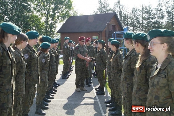 Zdjęcie w galerii na portalu naszraciborz.pl: Mundurowcy z ZSOMS na obozie szkoleniowym  wiadomości z regionu