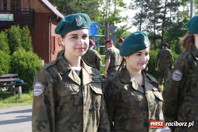 Zdjęcie w galerii na portalu naszraciborz.pl: Mundurowcy z ZSOMS na obozie szkoleniowym  wiadomości z regionu