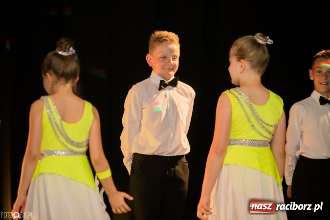 Zdjęcie w galerii na portalu naszraciborz.pl: Dzień Mamy i Taty w Młodzieżowym Domu Kultury wiadomości z regionu