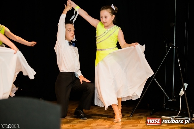 Zdjęcie w galerii na portalu naszraciborz.pl: Dzień Mamy i Taty w Młodzieżowym Domu Kultury wiadomości z regionu