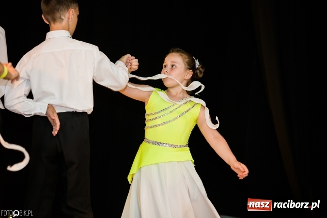 Zdjęcie w galerii na portalu naszraciborz.pl: Dzień Mamy i Taty w Młodzieżowym Domu Kultury wiadomości z regionu