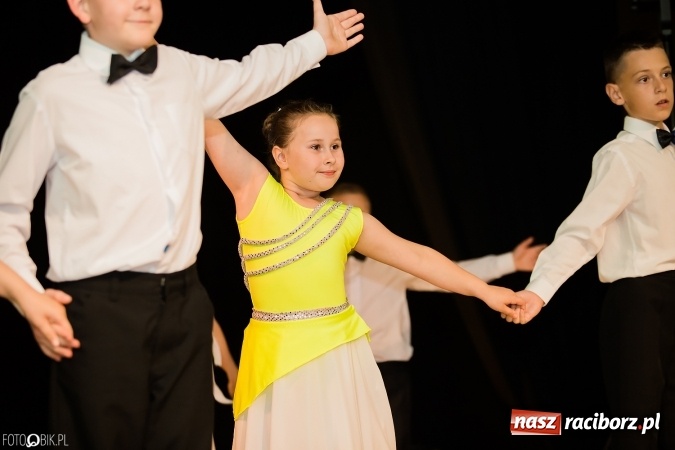 Zdjęcie w galerii na portalu naszraciborz.pl: Dzień Mamy i Taty w Młodzieżowym Domu Kultury wiadomości z regionu